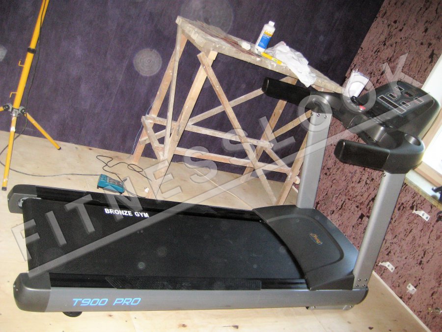 Беговая дорожка Bronze Gym T900 Pro